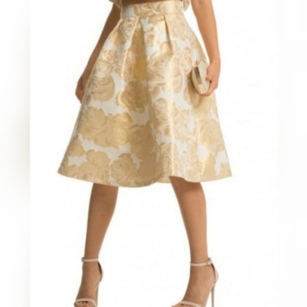 NWT Chi Chi London metallic gold floral skirt